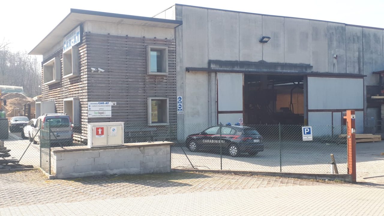 Ancora un infortunio sul lavoro: operaio precipita per 5 metri FOTO