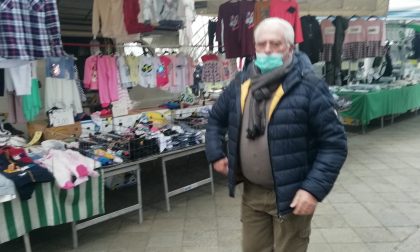 Psicosi Coronavirus: mercato di Calolzio aperto... ma quasi deserto FOTO