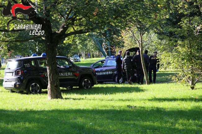 Spaccio di droga: un altro arresto nel boschetto in riva all’Adda