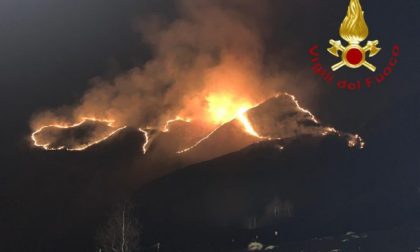 Paura in Alto Lago: maxi incendio boschivo a Garzeno