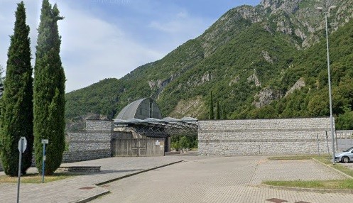 Cimiteri, la chiusura diventa totale