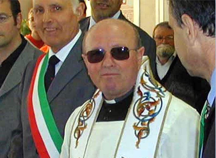 Addio don Cesare, amato parroco