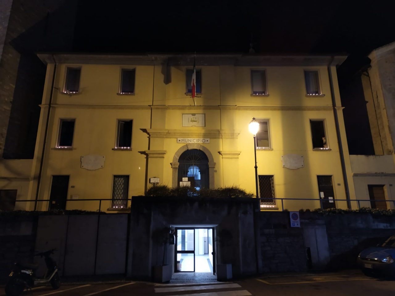 Flashmob uniti contro il Coronavirus FOTO E VIDEO