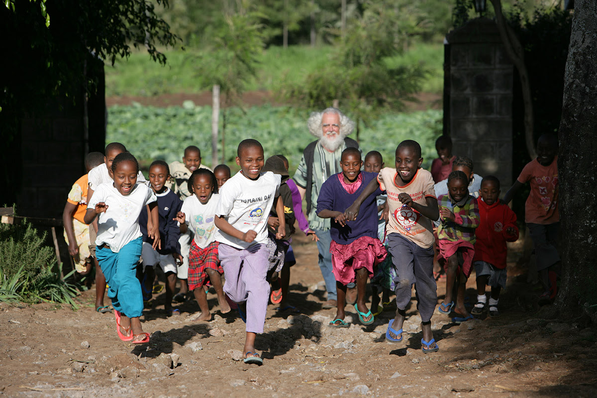 Coronavirus in Africa: la toccante testimonianza del Lecchese padre Kizito Sesana