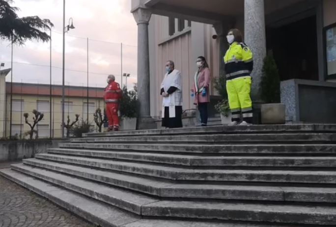 Omaggio alle vittime del Coronavirus VIDEO