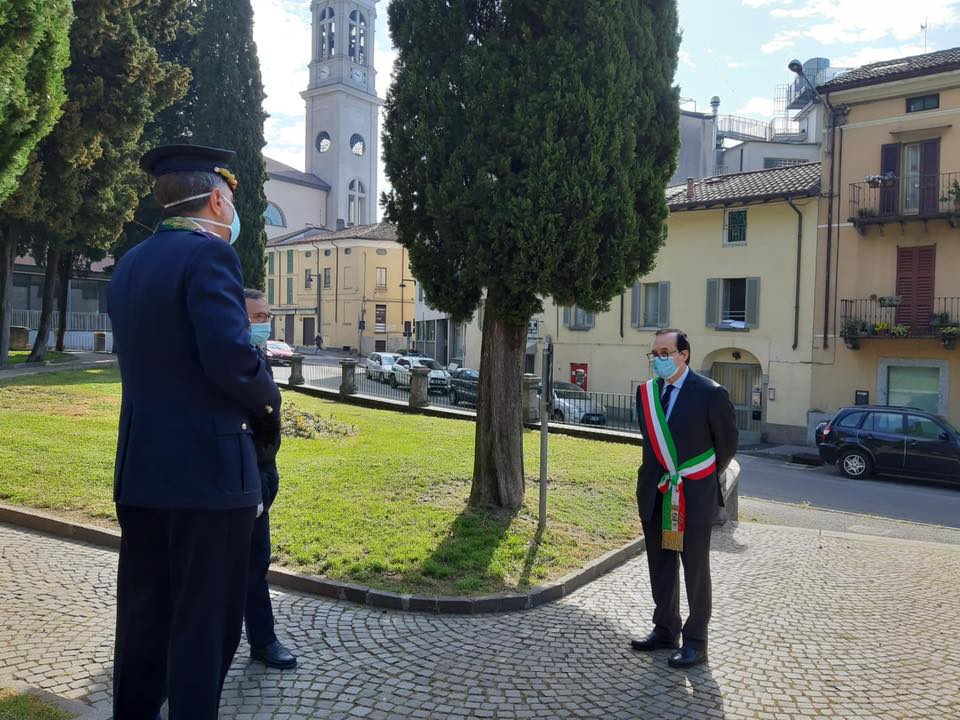 Valmadrera: “Un 25 aprile forse più vero, al di fuori della retorica, che ci ricorda il dovere di essere uniti di fronte a difficoltà”