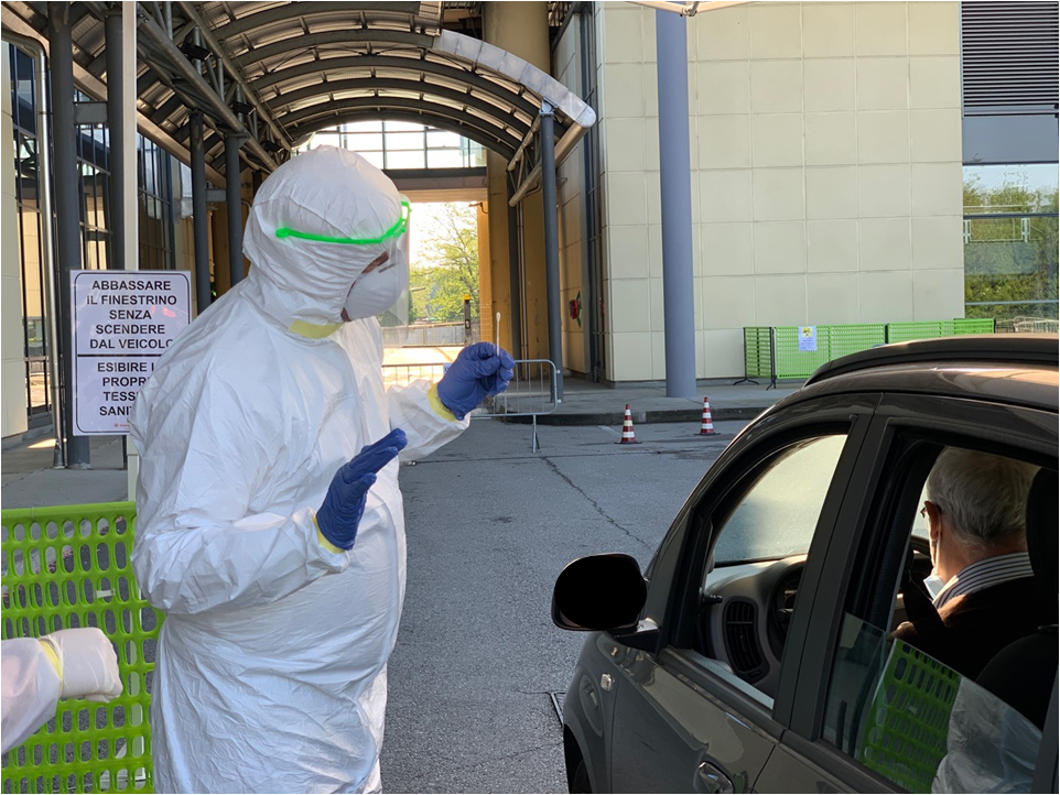 Dopo la Brianza anche nell’Erbese tamponi in auto “stop and go”