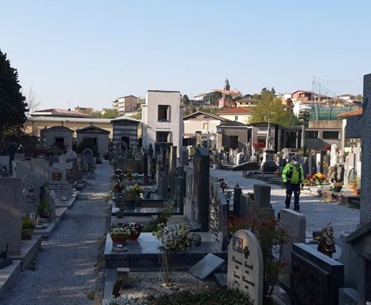 Pulizia cimiteri Civate Protezione civile