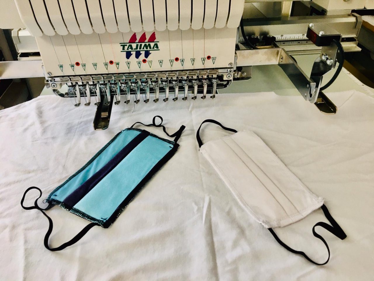 Dalle T-shirt alle mascherine (blucelesti): Legea Lecco converte la produzione FOTO