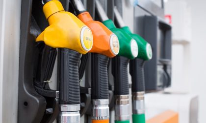 Benzina, quanto costa fare il pieno a Lecco dopo il cambio delle accise?
