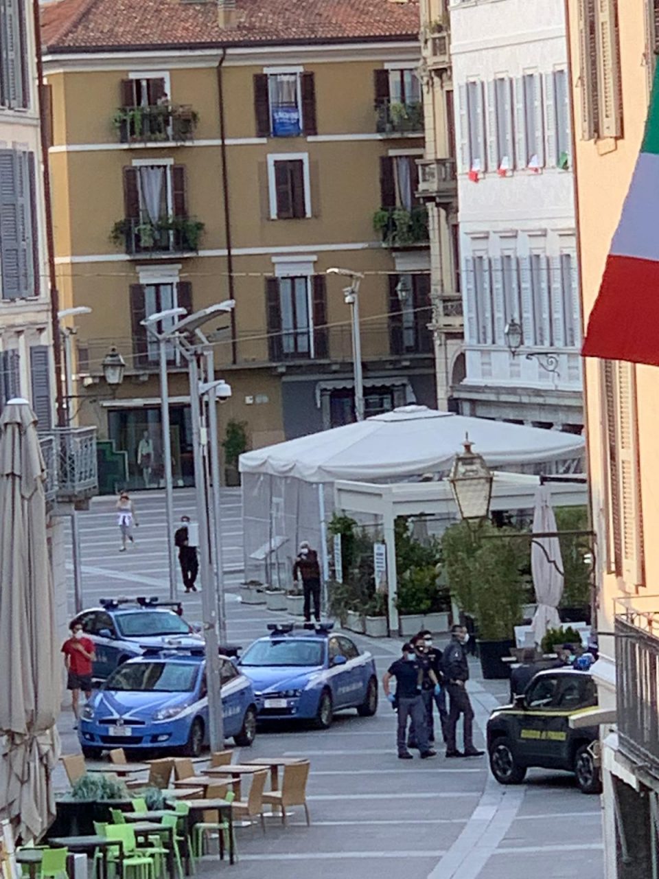 Movida Lecchese e Covid: identificati 45 giovani a bivaccare ed a bere alcoolici