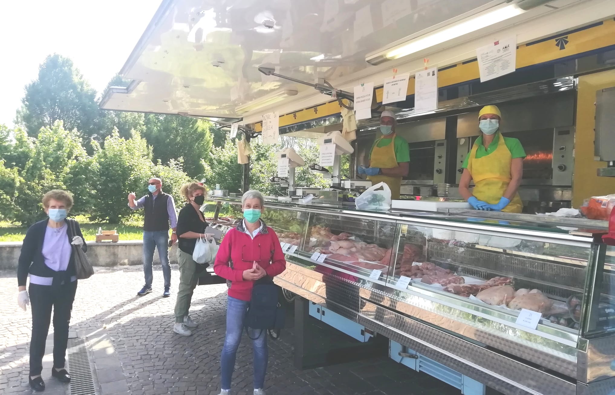 Mercato Olginate del 8 maggio