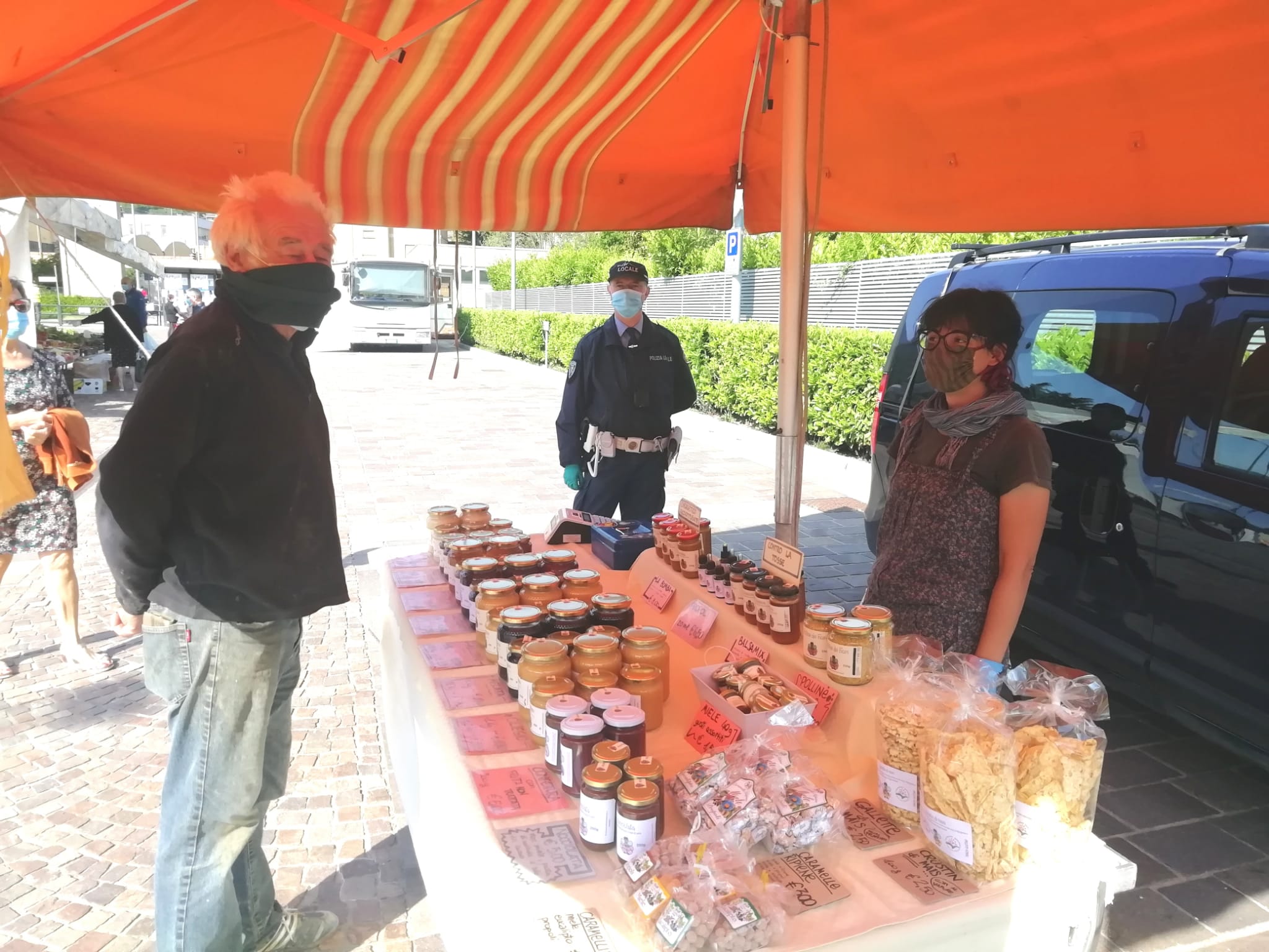 Mercato Olginate del 8 maggio