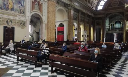 "E' stato emozionante poter ricevere di nuovo l'Eucarestia"