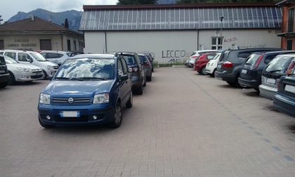 Petizione sui parcheggi di Rancio Alta, Ambientalmente: "Incentivare il car pooling o valutare una rotazione per la sosta breve"