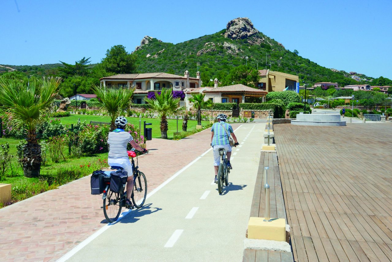L’alto lago presente alla BIT… in bicicletta