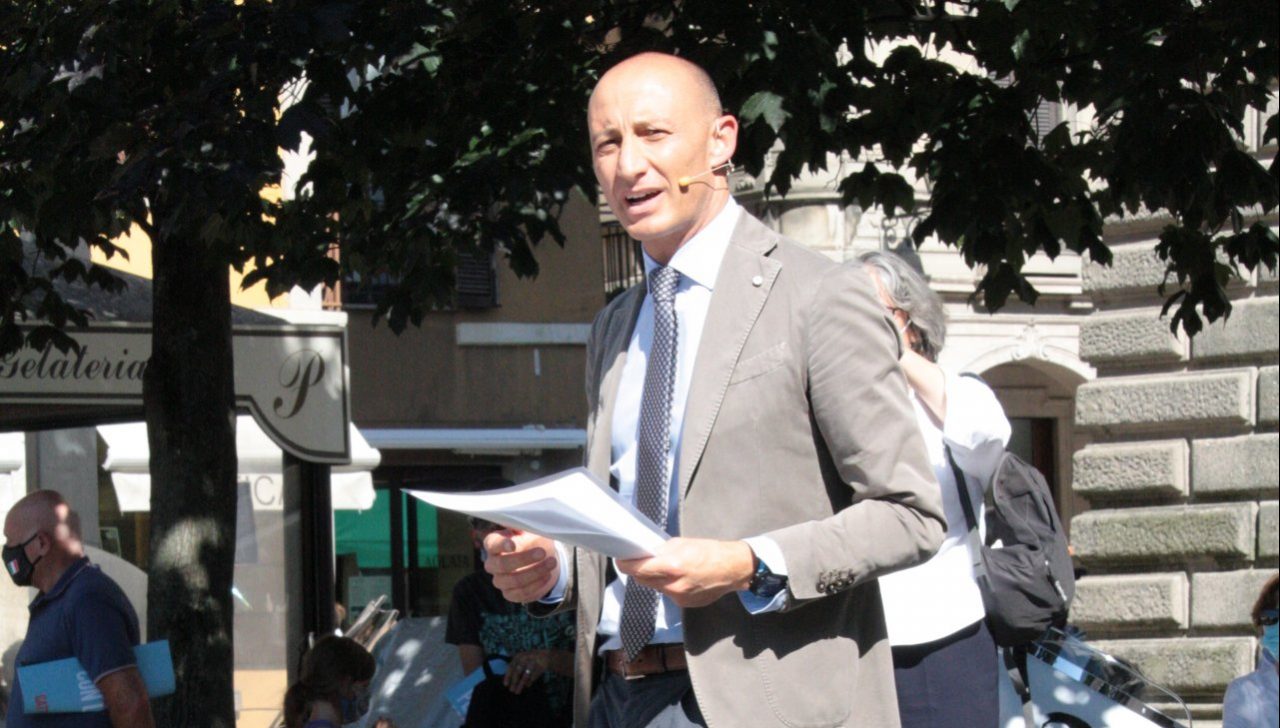 Uffici comunali chiusi e smart working: nuovo “duello” Ciresa-Gattinoni
