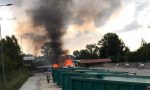 Vigili del Fuoco al lavoro per domare un incendio in discarica FOTO E VIDEO