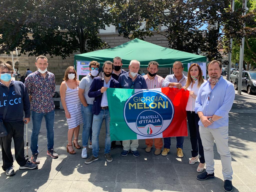 Lecco, Fratelli d’Italia: raccolta firme contro il governo Conte e campagna per Ciresa Sindaco