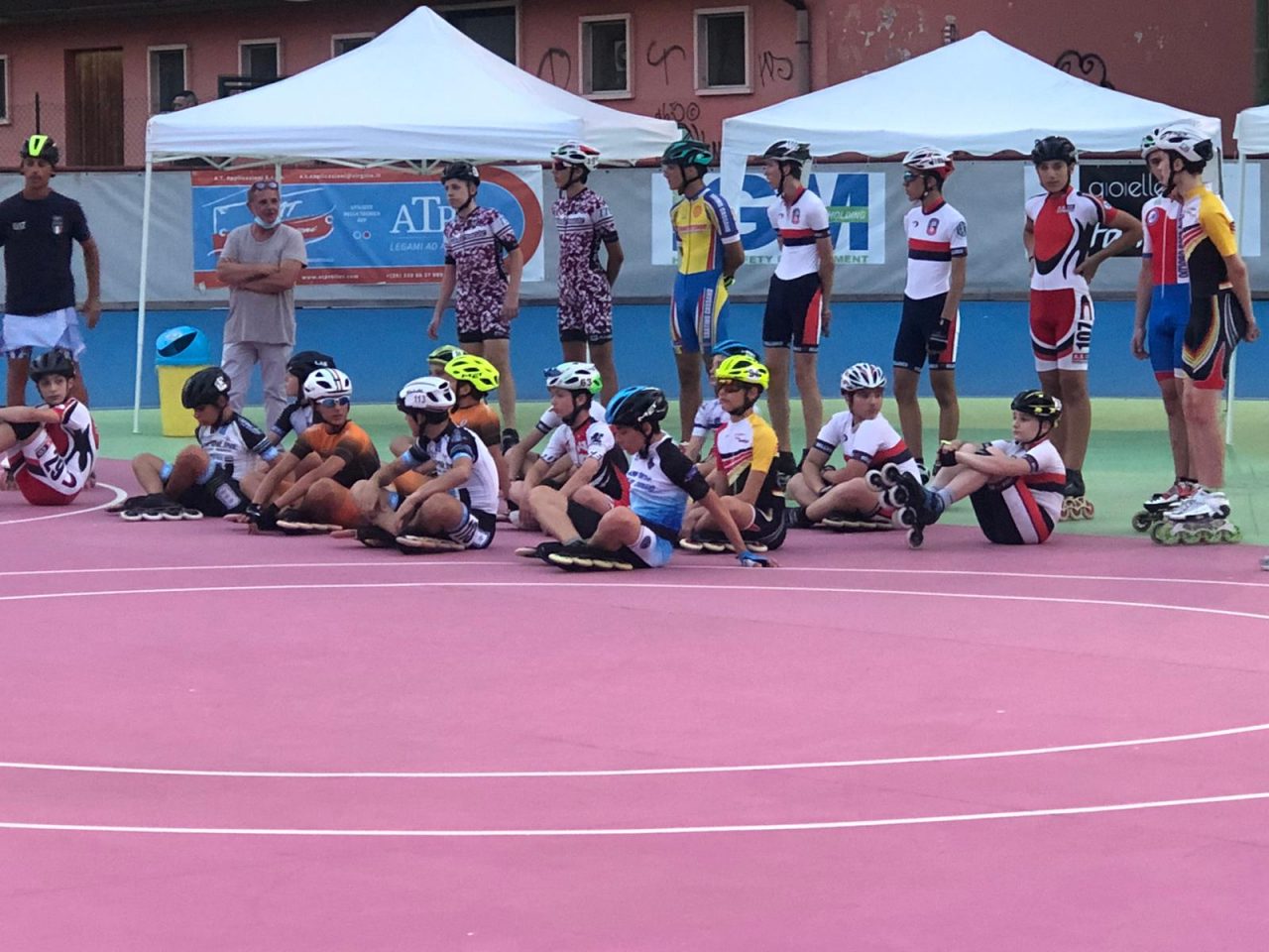 Giornata di incontro e confronto per i giovani e promettenti pattinatori FOTO
