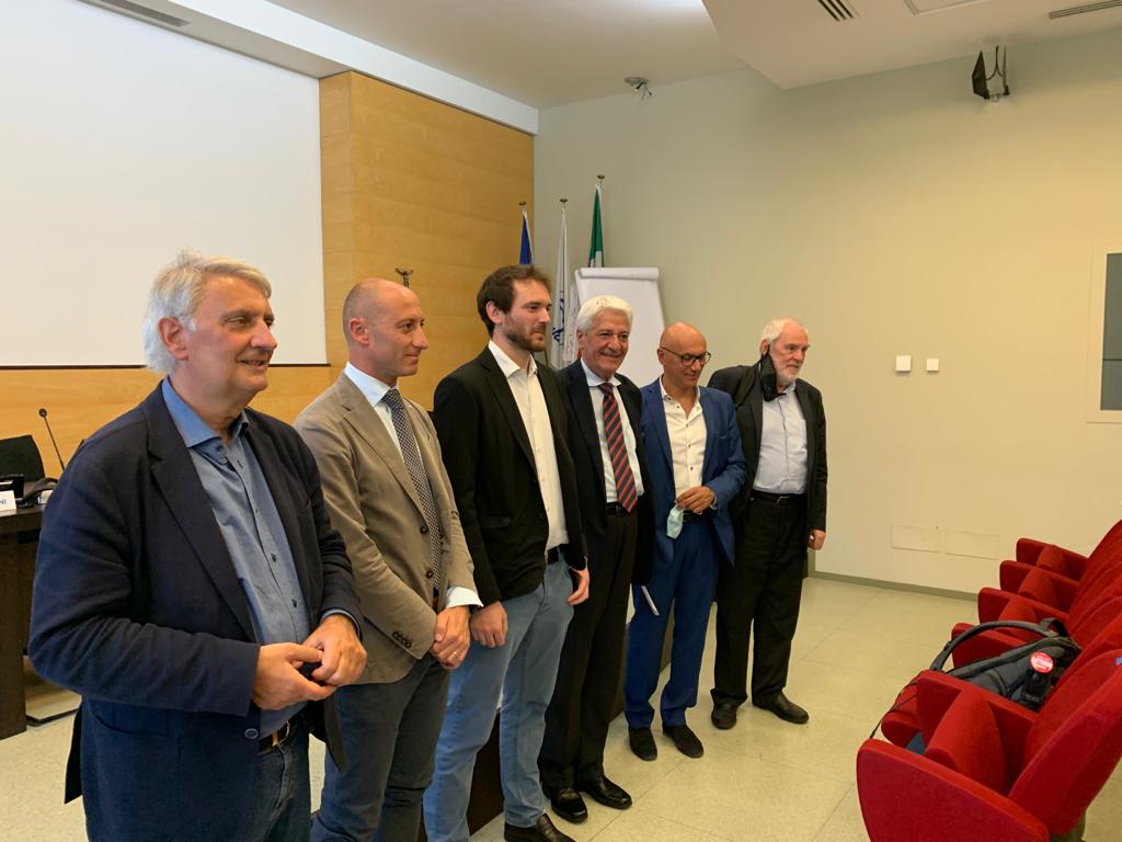 Aspiranti sindaci a confronto: primo faccia a faccia GUARDA IL VIDEO