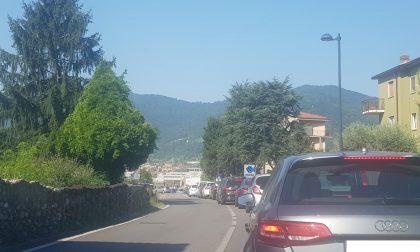 Lavori in corso: mattinata di inferno a Calolzio
