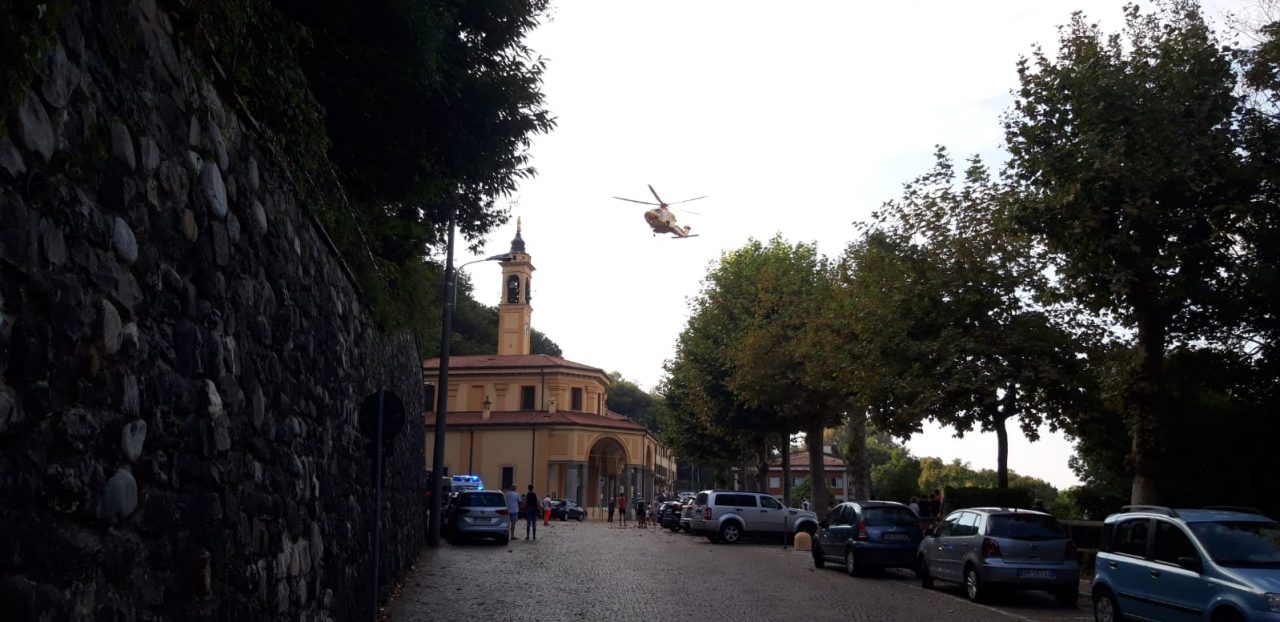 Precipita in falesia: 24enne in condizioni serie