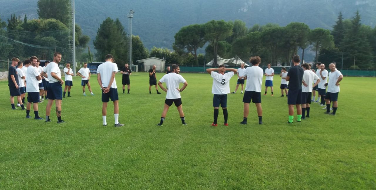 Mandello, ferie finite: raduno e primo allenamento ufficiale