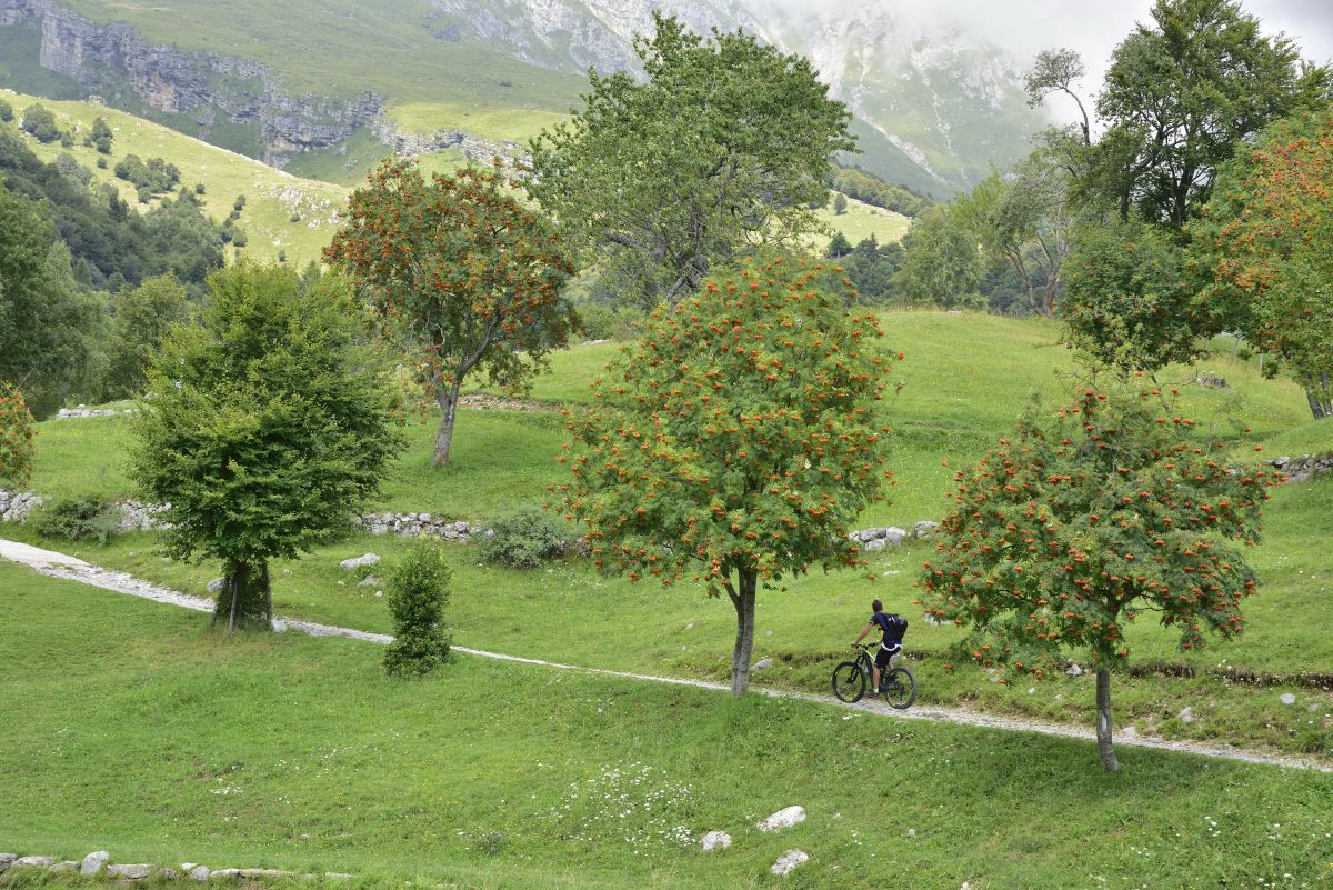 traversata bassa paesaggio