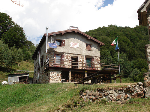 Bando rifugi: in arrivo fondi al Buzzoni e al rifugio Cai a Bobbio