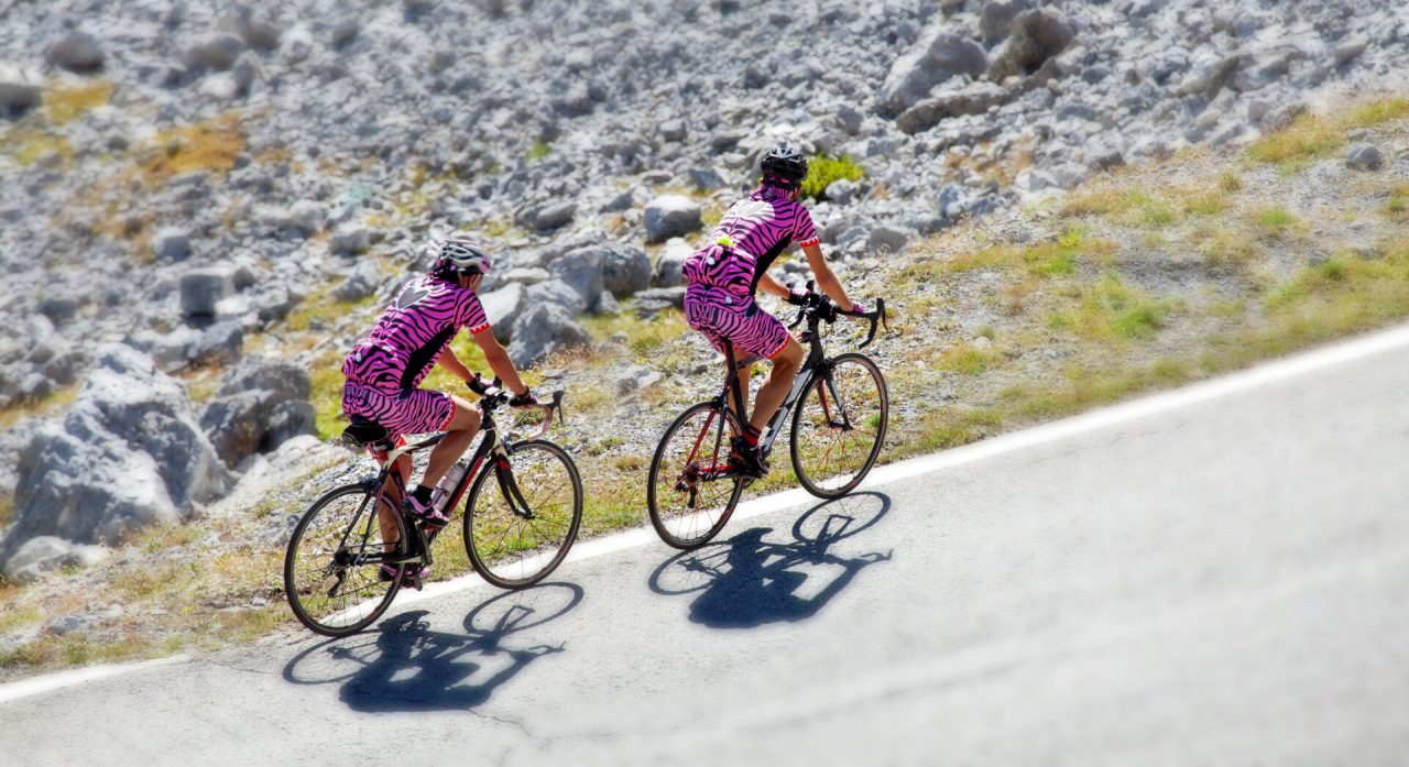 Aprono i grandi passi alpini: al via sci estivo e cicloturismo
