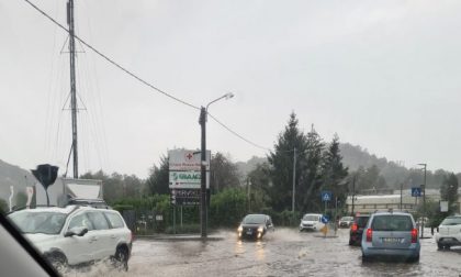 Maltempo disagi a Como e Statale Regina chiusa al traffico VIDEO