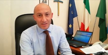 Assembramenti pericolosi, Gattinoni: “Ogni giorno 17 mila studenti a Lecco, domani vertice per i trasporti” VIDEO