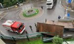 Camion perde il carico sulla Lecco - Bergamo: traffico in tilt FOTO