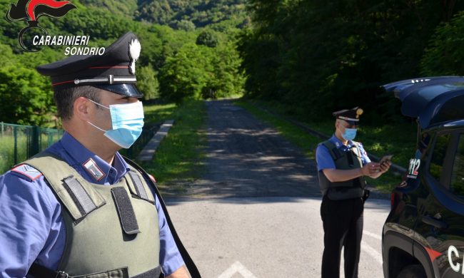 Lecchese viola la zona rossa per comprare la bresaola, multato. “Ma in Valchiavenna è più buona…”