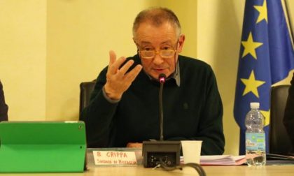Aumentano i contagiati in paese. "Se vogliamo contenere il virus dobbiamo cedere quote di libertà"