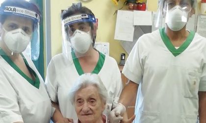 103 candeline per Franca, festa in rsa con figli e nipoti e pronipoti "in zona protetta"