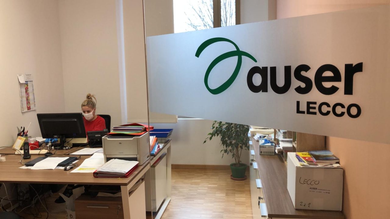 Auser Lecco cerca volontari informatici