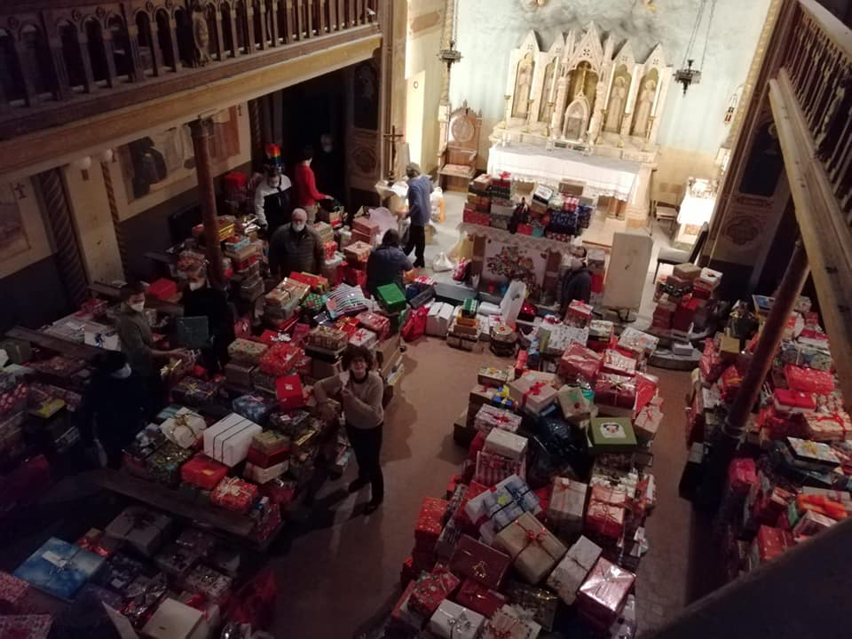 Le piccole Scatole di Natale svelano il grande cuore dei lecchesi FOTO