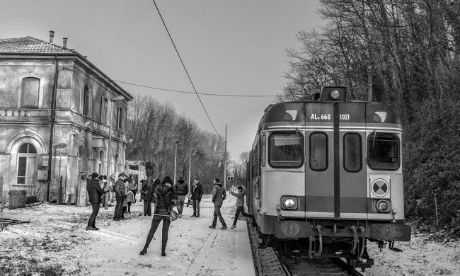 “Elettrificazione della linea Lecco-Como-Cantù- troppo localistica? E’ una vergogna!”