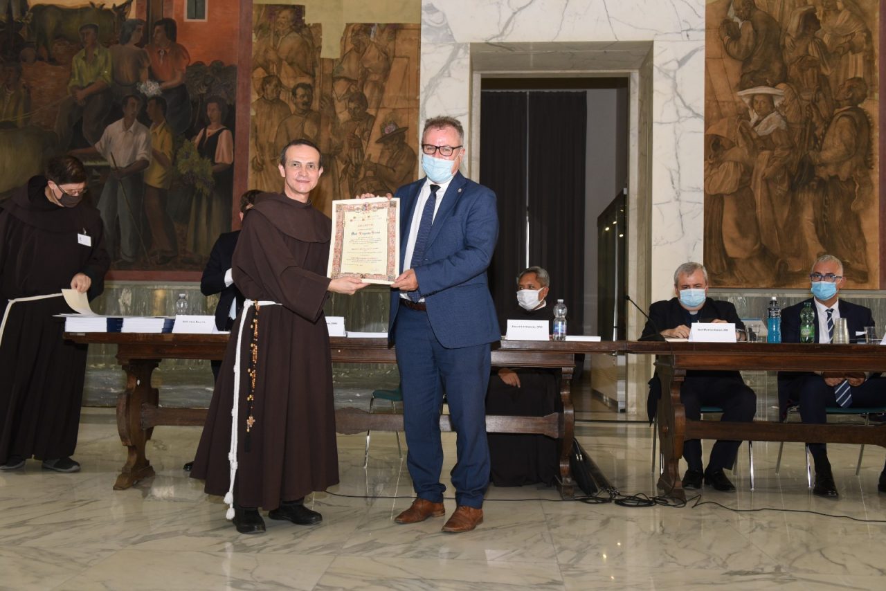 Cinque lecchesi nella Pontificia Academia Mariana
