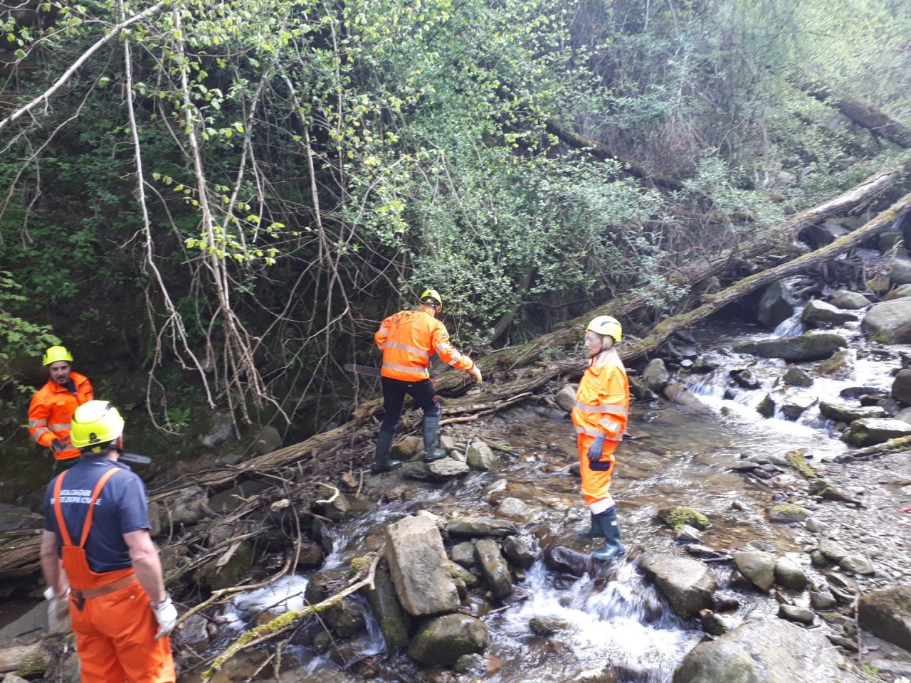 Protezione civile: “Poche parole, tanti fatti”