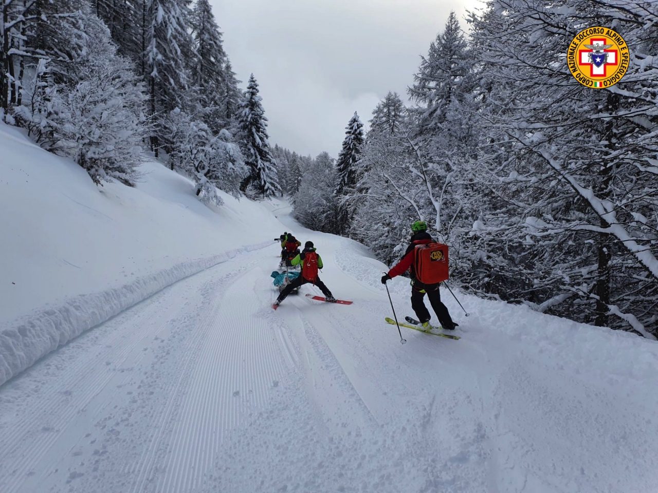 Scialpinista si ferisce al Pian delle Betulle: recuperato dal Soccorso Alpino