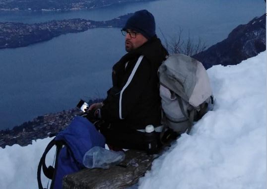 “Addio papà, te ne sei andato facendo ciò che amavi”. Domani l’addio a Carlo Gilardi