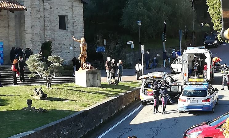 Ciclista si schianta contro una Panda:  63enne in  condizioni serie FOTO