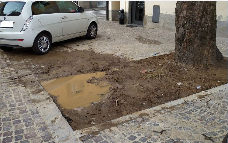 “Piazza Frà Cristoforo, dopo i lavori.. qualcosa non quadra”