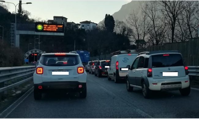 Rimosso, fino a lunedì, il restringimento di carreggiata tra Abbadia e Lecco sulla Statale 36