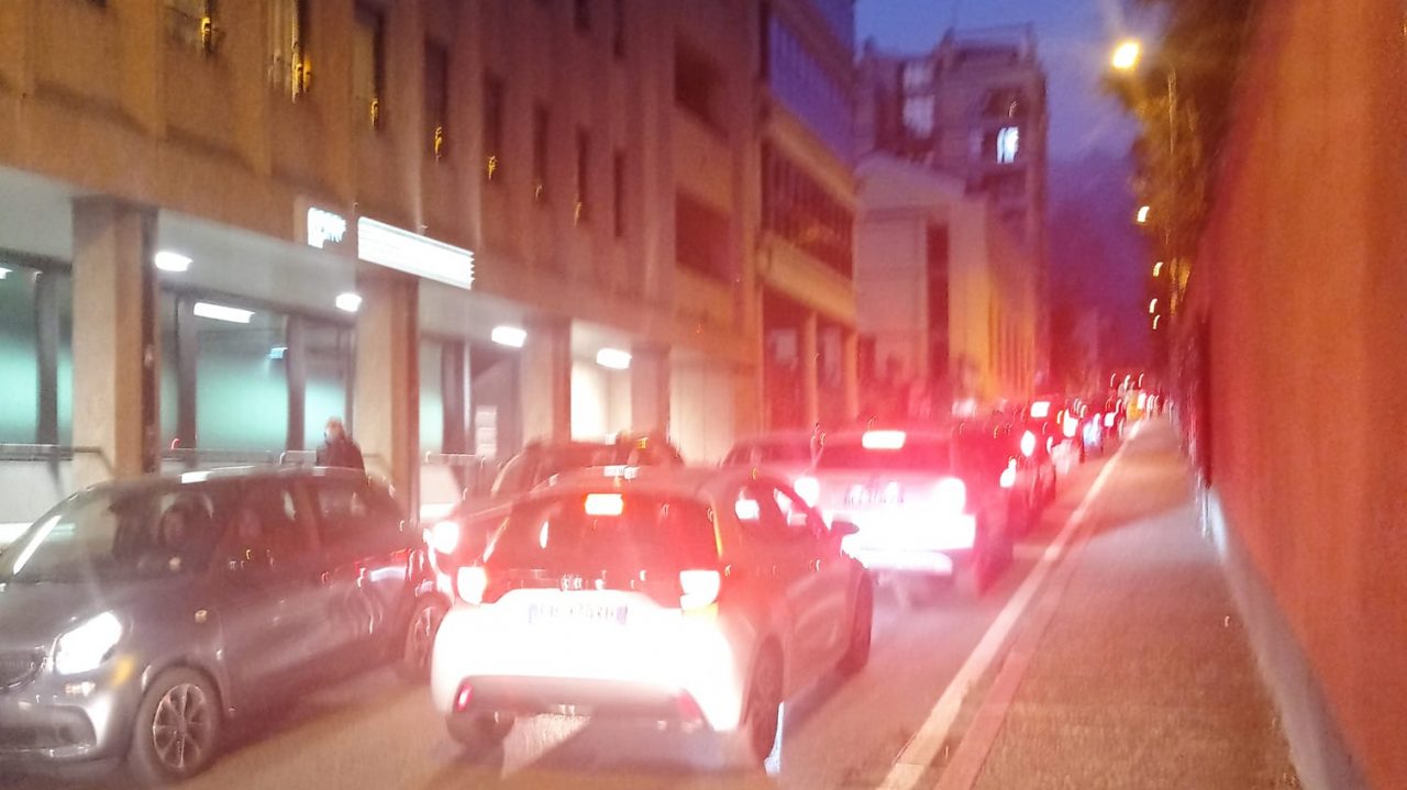 Code infinite sulla Ss36, la città di Lecco intasata dal traffico