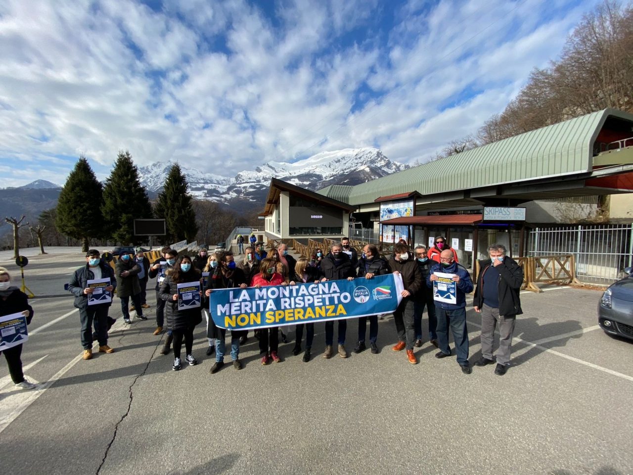 “Gli sport invernali possono riaprire in sicurezza”