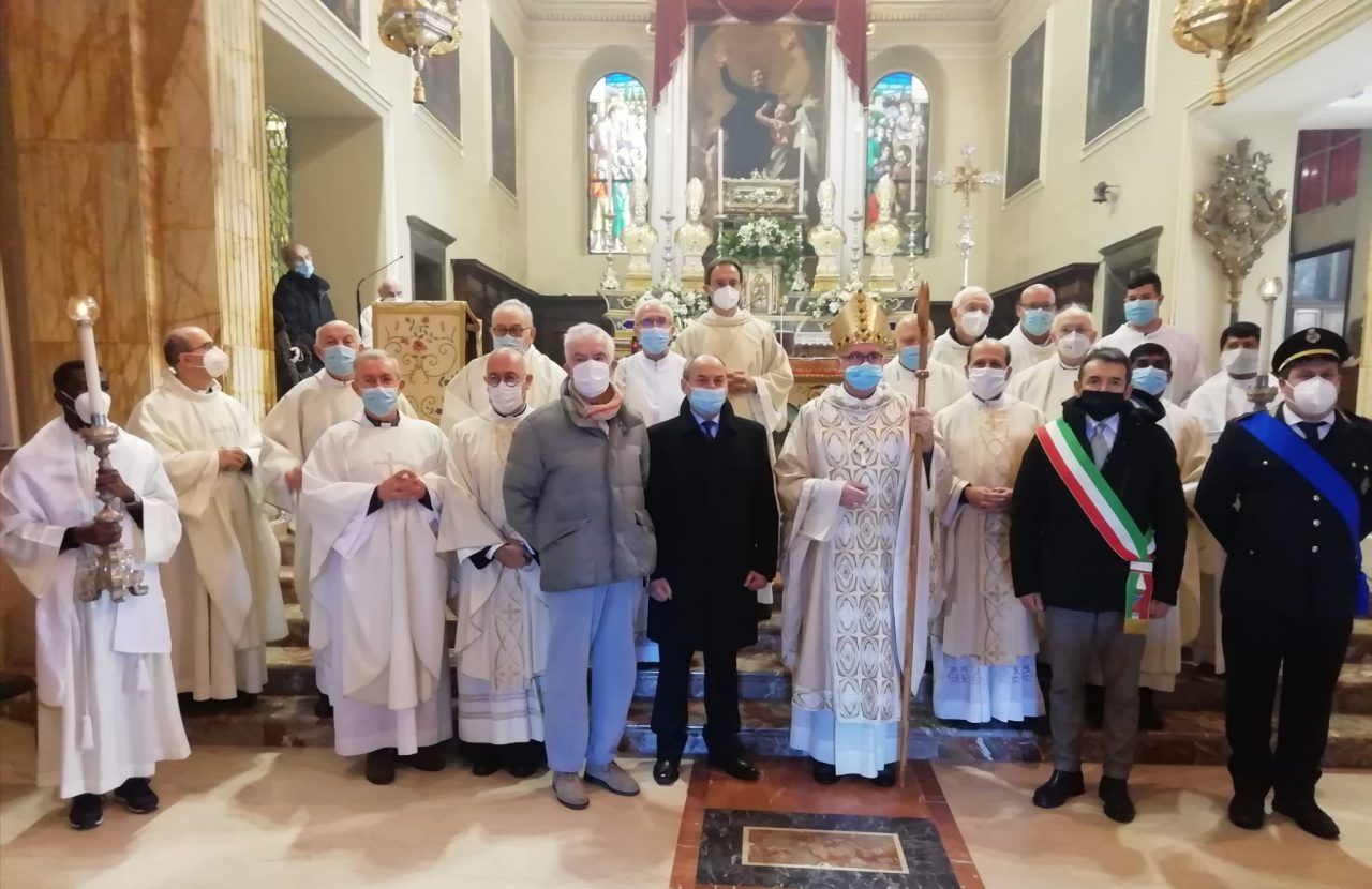 La fede più forte del Covid: Somasca celebra il suo patrono San Girolamo, tutte le foto della cerimonia